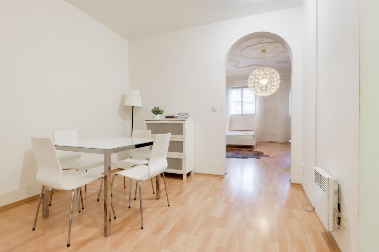 Curiosity Apartments Prag Dış mekan fotoğraf